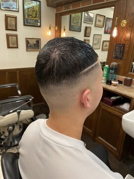 ヒロギンザバーバーショップ 新宿店(HIRO GINZA BARBER SHOP) フェードスタイル(理容室/メンズ/barber shop新宿店)