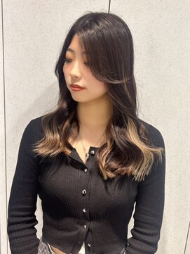 ユーフォリア 渋谷グランデ(Euphoria SHIBUYA GRANDE) アッシュブラウン　インナーベージュ　顔周りカット