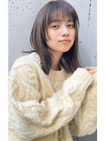 こなれミディアムヘア