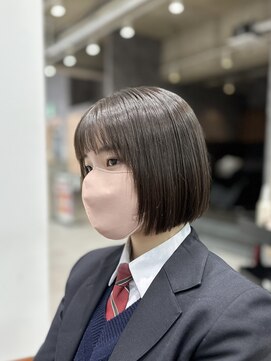 フォンド 津田沼(fond.) 黒髪/グレーベージュ/レイヤーロング/前髪パーマ/津田沼