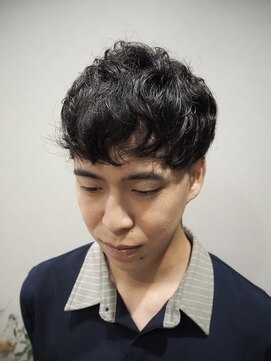 シュルムデイズ(surume daiz) くせ毛風シークレットパーマ