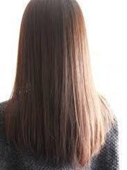 ユーブランドヘアー(U Brand hair)の写真/《髪質改善＊》髪質に合わせて薬剤選定！クセをしっかり伸ばしつつ、柔らか質感のナチュラルな仕上がりに！