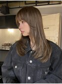 レイヤーカット グレージュカラー セミディ オリーブベージュ