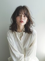 エダ 鎌倉(edA.)&nbsp;小顔ミディアムスタイル/白髪ぼかし/グレージュ　5