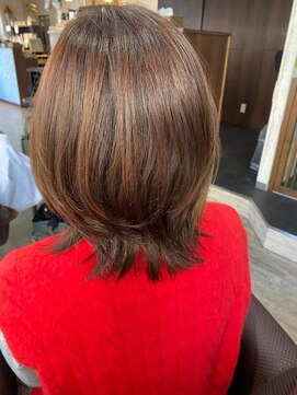 ビーチェ 小岩(Bice) 大人女性のミディアムレイヤー　髪質改善