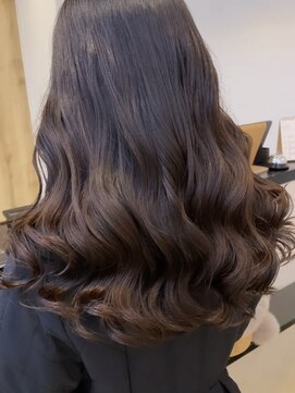 アメリ バイ アピッシュ(Amelie by apish) 韓国風パーマ少ししっかり目 新デジタルパーマ