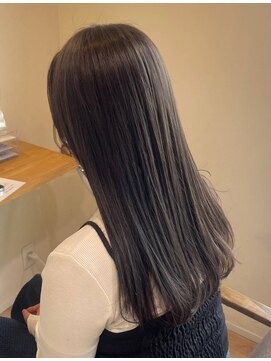 アン アイズ(ann EYES) 透明感カラー