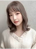 くびレイヤー/グレーベージュ/小顔似合わせカット斜め バング