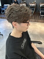 シーフ 千葉(Cyf)&nbsp;メンズ韓国ヘア/フェザーパーマ/センターパート/関祐翔