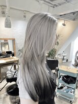 ロア インターナショナル 新宿店(LoA International)&nbsp;【LoA】ホワイトベージュルーツカラーエンドカラーブラック白黒