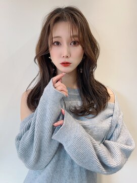 オムニス 表参道(Omnis) ハイレイヤー/ミディアム・ロング/20代/30代/顔周り・フェイス