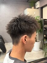 リッチブランドアンドコー(Rich Brand&Co)&nbsp;スペインカール ハイライトカラー　メンズカット　メンズパーマ