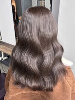 ロティー(loty)&nbsp;ミディアムレイヤー ブラウンベージュ 透明感カラー 10代20代