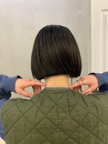 トイロ 中目黒(Toiro)&nbsp;20代30代40代大人かわいい切りっぱなし黒髪ナチュラルボブ