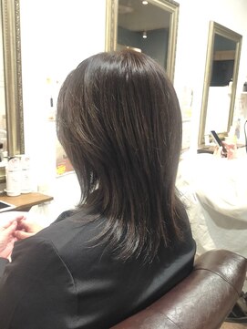 ヘアー グリーン(hair green) 40代50代60代/ミディアムレイヤー/顔まわりレイヤー