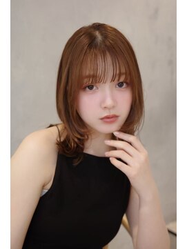 ノイ(noi) 顔周りレイヤーカットくびれヘアミルクティーベージュカラー韓国