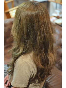 コーボ 柏(COVO) 【covo/小鴨俊彦】外国人風オリーブアッシュ