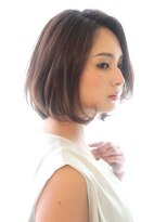 レウナ 外苑前(Reuna)&nbsp;３０代４０代５０代大人可愛いワンカールボブ　シルエットが綺麗