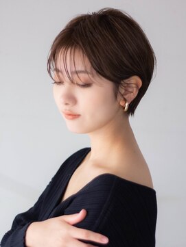 サーカス バイ ビュートリアム 青山(CIRCUS by BEAUTRIUM) マッシュショート 大人ショート 簡単スタイリング 30代40代