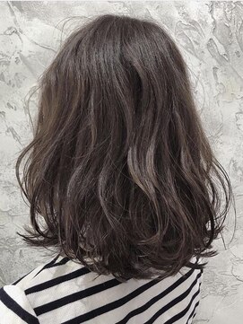 アーティック 伊万里中央店 【arttic】ゆるふわスタイル