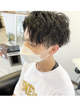 フラバー(flover) 【Miyuki】束感たっぷりソフトツイストパーマ×アップバング