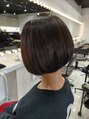 ウェスト(WEST) カット&カラー艶のあるボブスタイル。