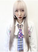 ミルクティーブロンドハッシュカットグレージュレイヤーカット
