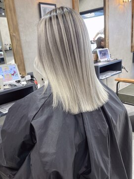 サニー 渋谷(SUNNY) バレイヤージュ、ハイライト、グレーベージュ、