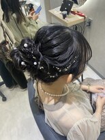 ジーナ 博多筑紫口(Zina) アップアレンジ/卒業式ヘアアレンジ/お団子ヘア/結婚式アレンジ