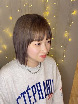 フィルビー(Phil be) アッシュベージュミディ