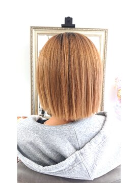 ココベロビビ(cocoBELOvivi) ブリーチ毛でも諦めないで酸性縮毛矯正、髪質改善ストレート