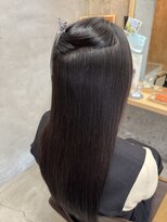 リタ 枚方(Rita) 縮毛矯正ロングコスメストレート髪質改善アッシュブラック