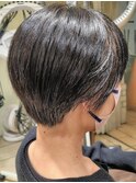 ショート 小顔 耳かけ 骨格補正