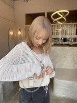 イル(iru)&nbsp;ハイトーンベージュ/レイヤーカット