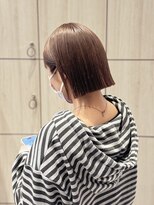 エムサロン 前橋川原(emusalon)&nbsp;カットライン際立つ切りっぱなしボブ