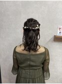 暗髪で可愛いハーフアップ