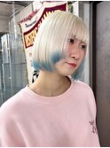 ホワイトブロンド×ペールブルー エンドカラー/裾カラー