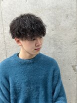 アルマフォー(Alma four)&nbsp;リバースセンターパート/ニュアンスパーマ/ダウンバング/四条