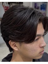 ベル 桑名(BHEL)&nbsp;桑名メンズパーマニュアンスパーマフェザーパーマセンターパート