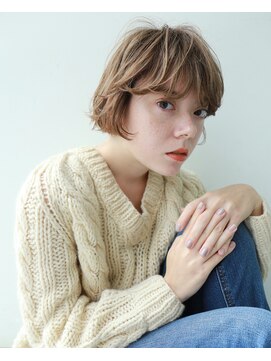 シアン(SYAN) 外国人風ショートボブ