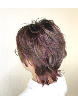 ヘアーアンドメイク ドレス(DRESS) ベリーベリーピンク　ハイライトバレイヤージュ
