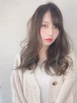 アカラ(acala)&nbsp;小顔シアーベージュロング【20代30代40代/イルミナカラー】