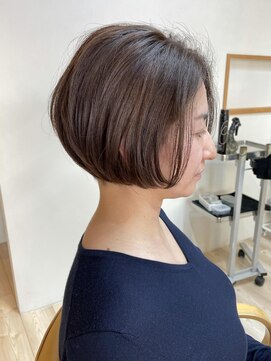 モリオ フロム ロンドン 成増店 【morio成増/米村】大人ショートボブ