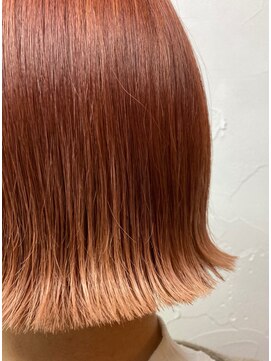 ノクターン 池袋(NOCTURNE) ブリーチ×ハイライト→切りっぱなしピンクオレンジ