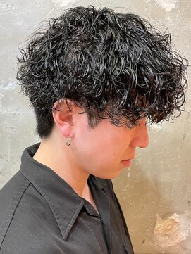 アカ(ACA) ツイストスパイラルパーマ波巻きパーマ波巻スパイラル札幌大通