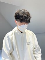 トレス(TRESS)&nbsp;マッシュパーマ　ニュアンスパーマ　メンズパーマ