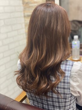 ハサミバイアトリエナガノ 千葉(8sami by atelier nagano) デザインカラー／レイヤーカット/ウエットヘア/オリーブベージュ