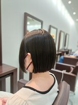 タヤ 千葉そごう店(TAYA)&nbsp;オリーブカラーでミニボブ