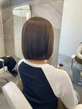 アナ ラーナ(Anna Lanna) ヘイリーボブ×初カラーでトーンアップ*森本ひろか*