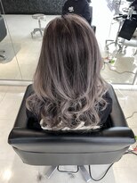 シャンプーボーイエイムス(SHAMPOO BOY aims)&nbsp;バレイヤージュ　長崎　ハイライト